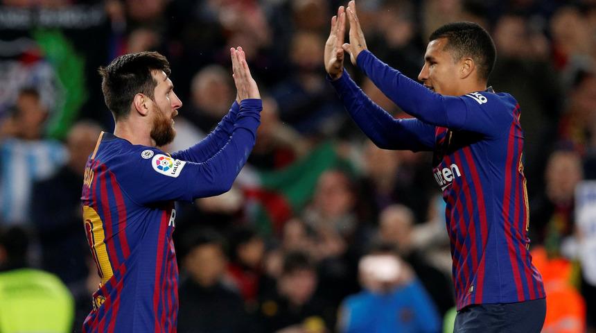 Fenerbahçe'nin Jeison Murillo'yu kadrosuna katacağını canlı yayında duyurdu