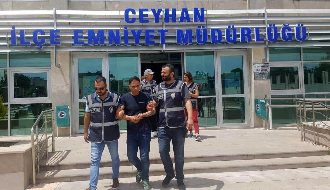 Kalaşnikoflu suikast son anda &ouml;nlendi!