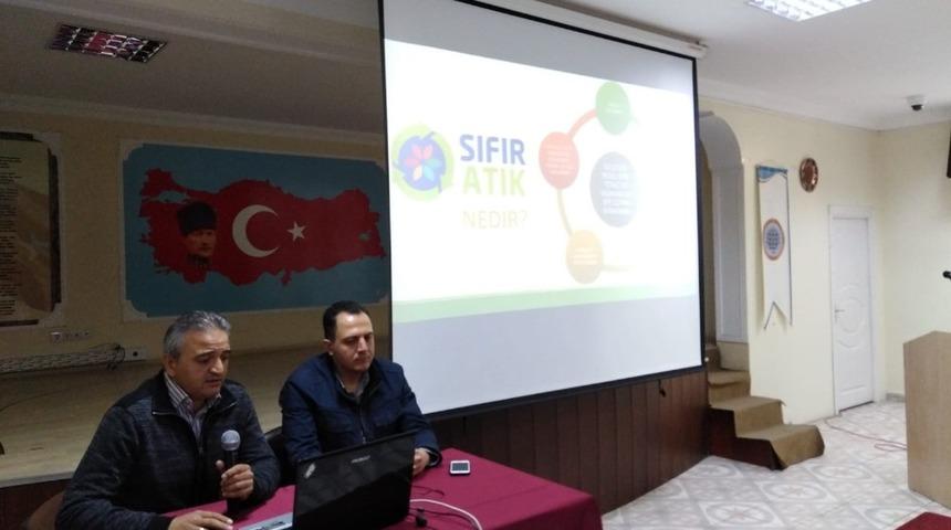 Okul y&ouml;neticilerine Sıfır Atık Projesi ve Odak Noktası eğitimi verildi