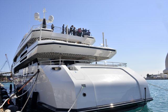 Antalya rıhtımında 80 milyon dolarlık iki süper yat