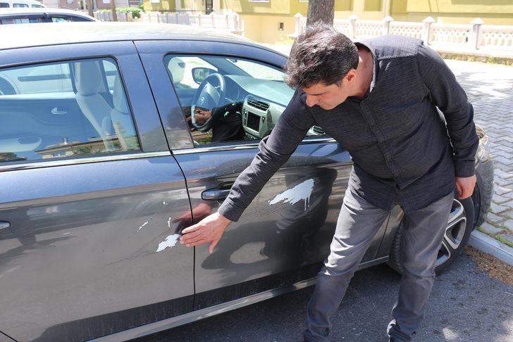   Öğretmenin aracına şok saldırı! "Bu neden bana yapıldı, psikolojik olarak yıkıldım" G1
