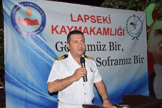 Lapseki’de şehit ve gazi ailelerine iftar verildi