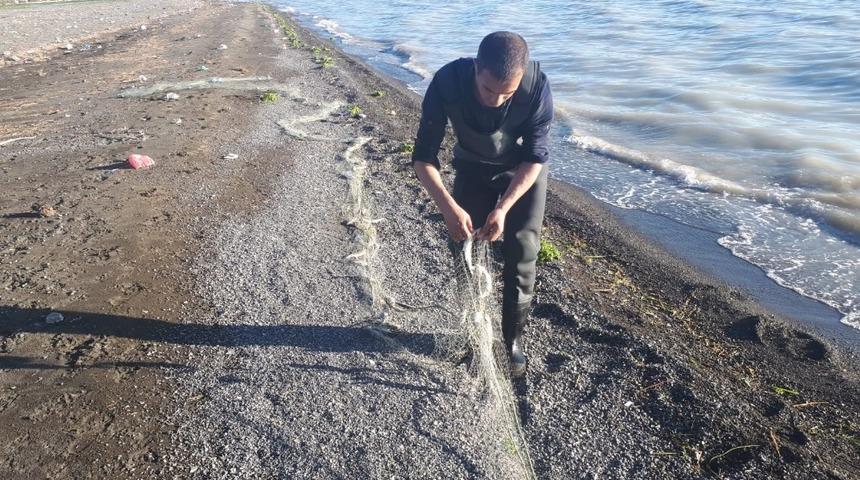 Van’da 750 kilo inci kefali balığı ele geçirildi