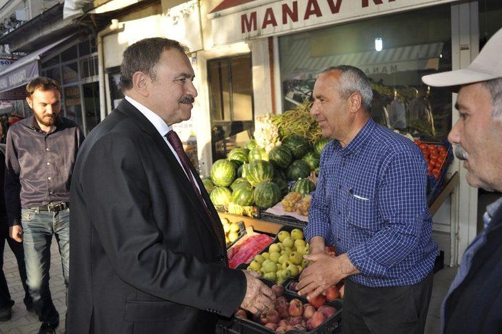 Eroğlu’dan Şuhut çarşı esnafına ziyaret G1