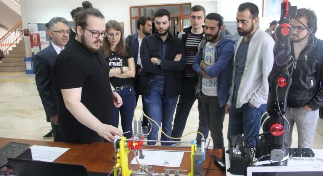 DP&Uuml;&rsquo;de d&ouml;nem sonu projeleri sergisi