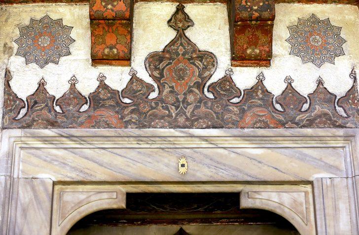 'Cennetten parçalar' 5 asırdır bu camide muhafaza ediliyor  G5