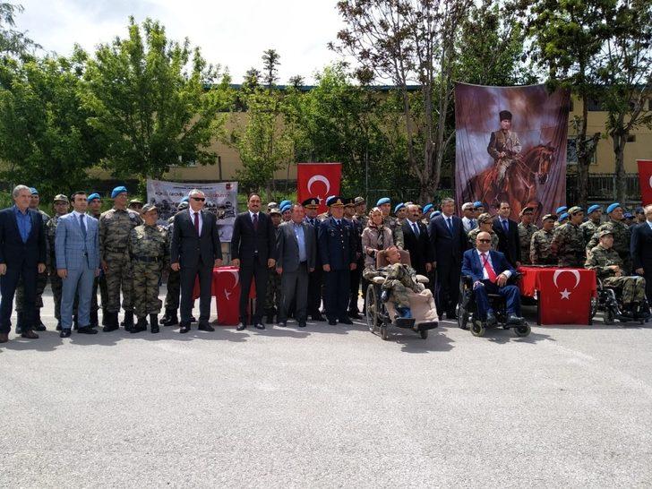 Çakı gibi asker oldular G1