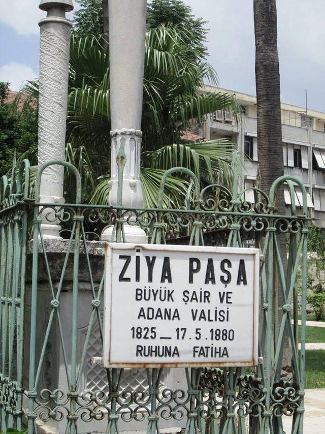 Ziya Paşa mezarı başında anıldı