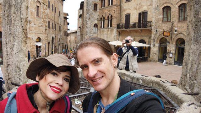 Aydilge İtalya'da aşk tazeledi