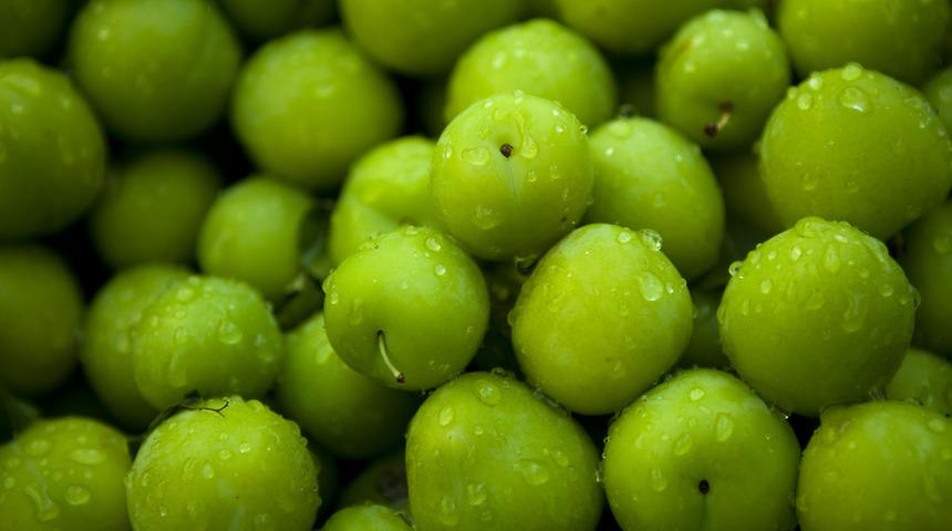 Beslenme uzmanından &ouml;nemli a&ccedil;ıklama: Diğer meyvelerden &ccedil;ok farklı