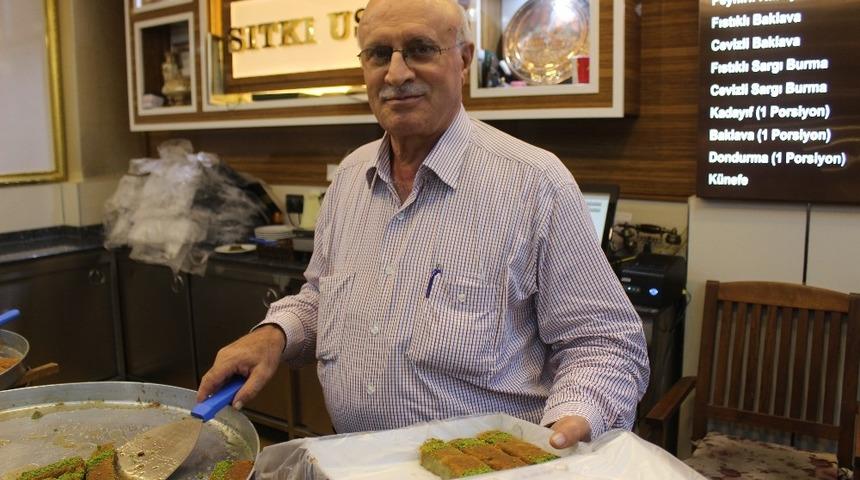 Şeker hastaları i&ccedil;in Ramazan ayına &ouml;zel tatlı &uuml;retti