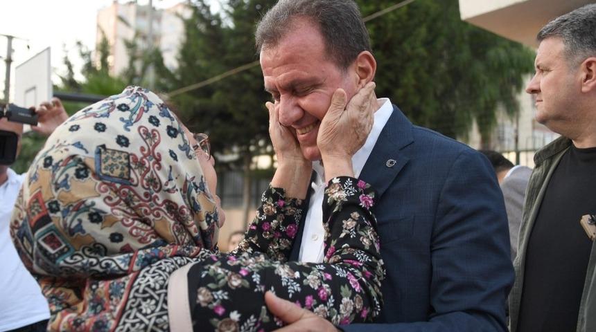 Se&ccedil;er: "Kardeş&ccedil;e ekmeğimizi b&ouml;l&uuml;ş&uuml;yoruz"