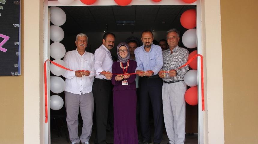 Hayat Boyu Eğitim Merkezi&rsquo;nde giyim sergisi a&ccedil;ıldı