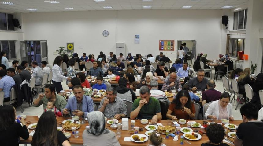 İl Tarım ve Orman M&uuml;d&uuml;rl&uuml;ğ&uuml;&rsquo;nden iftar yemeği