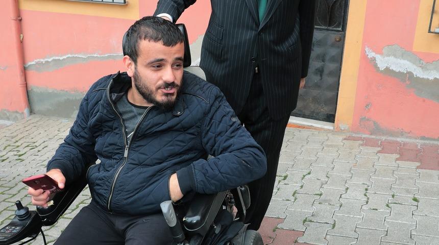 Cumhurbaşkanı Erdoğan cuma namazı &ccedil;ıkışı vatandaşlarla sohbet etti&nbsp;