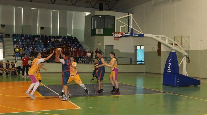 Muğla liseler arası basketbol turnuvası finali Marmaris&rsquo;te yapıldı