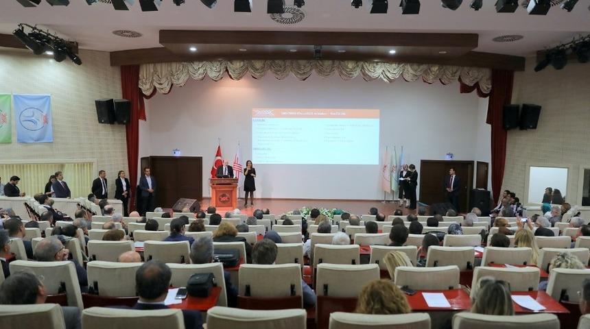 Aİ&Ccedil;&Uuml; &lsquo;Engelsiz &Uuml;niversite &Ouml;d&uuml;llerinde&rsquo; en &ccedil;ok &ouml;d&uuml;l alan &uuml;&ccedil;&uuml;nc&uuml; &uuml;niversite oldu