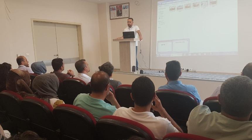 Bismil Devlet Hastanesi&rsquo;nde işaret dili eğitimi