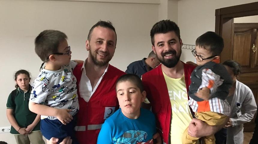 Kızılay&rsquo;dan Bir Umut&rsquo;a ziyaret