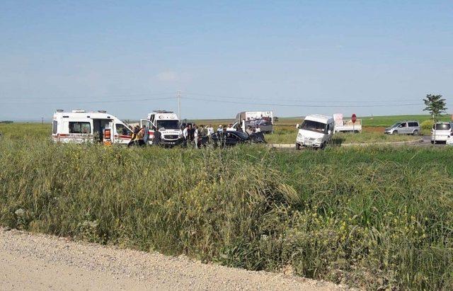 Diyarbakır’da trafik kazası: 2’si çocuk 4 yaralı