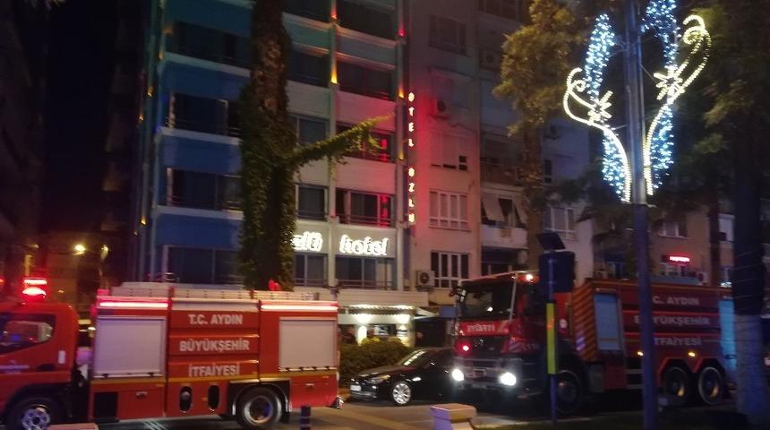 Otelde yangın paniği