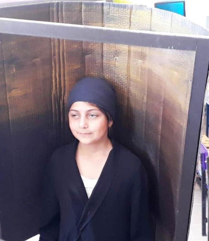 Tatvan’da ortaokul öğrencileri, atık malzemelerle ünlü tablolara dönüştü  G4