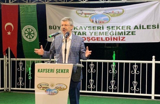 Şeker Gölünde kurulan  şeker sofrasına Kayseri ve Bünyan’dan bin 500 çiftçi katıldı