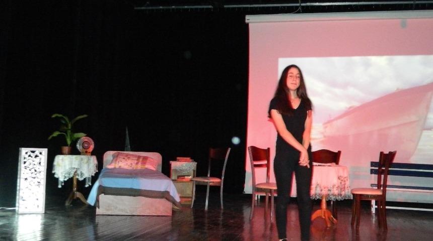 &Ouml;ğrenciler 4 g&uuml;n boyunca oyunlarını sahneledi