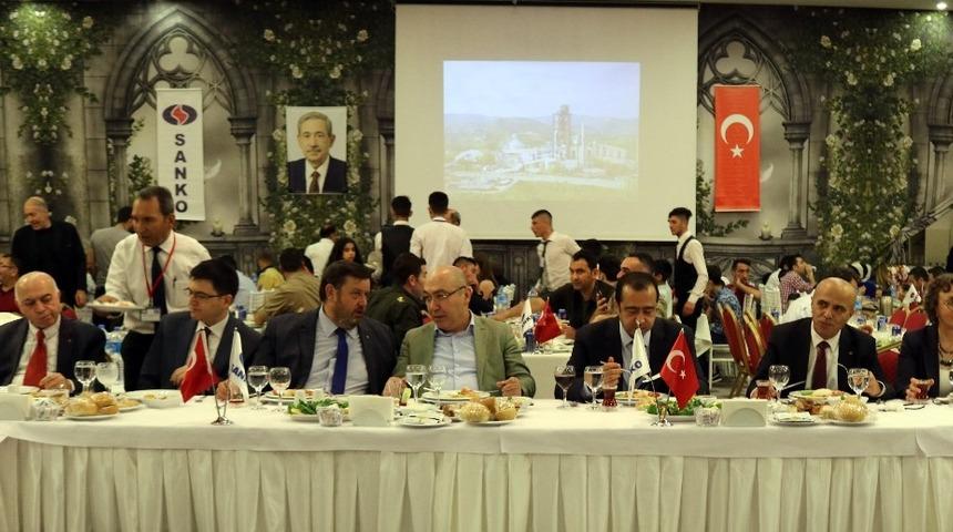 Geleneksel iftar yemeği