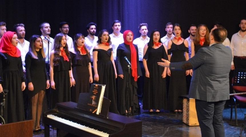 Üniversite öğrencilerinin hasat mevsimi verimli geçti