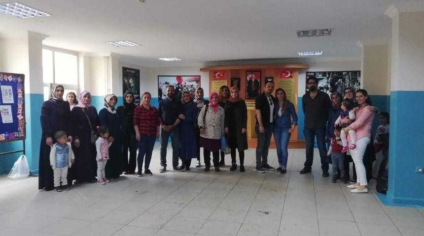 Minik &ouml;ğrencilerden b&uuml;y&uuml;k ders