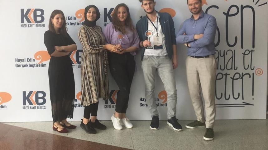 Sağlık-Spor kategorisinde &ouml;d&uuml;l kazandılar