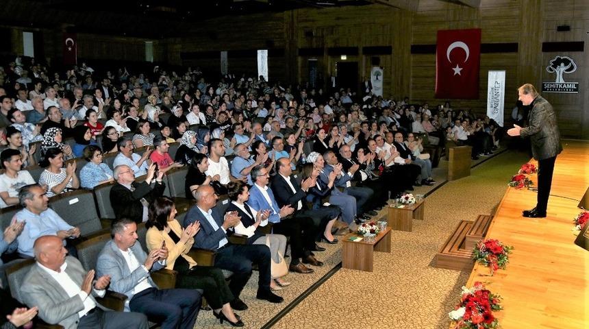 Gaziantepliler, Ahmet &Ouml;zhan&rsquo;la muhteşem bir gece yaşadı