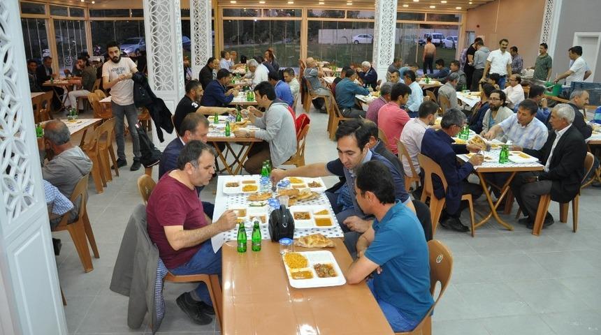 Kırvadililer Derneği&rsquo;nden iftar