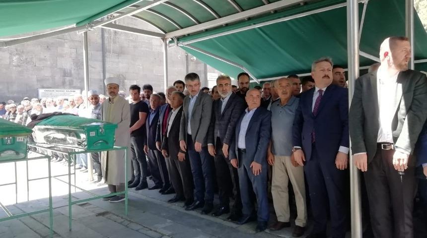 Eski Milletvekili Niyazi &Ouml;zcan&rsquo;ın Acı G&uuml;n&uuml;