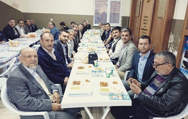 Seyyid Battal Gazi İmam Hatip Ortaokulu ve Esimder’den iftar buluşması