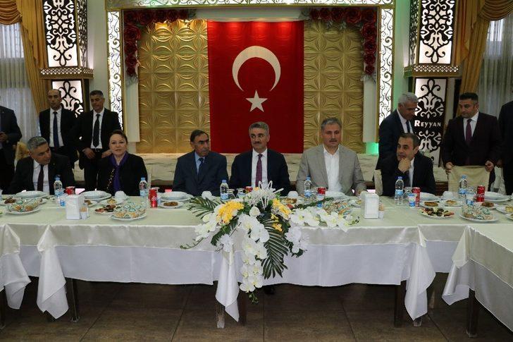 Malatya Ticaret Borsası’ndan iftar ve ödül programı G3