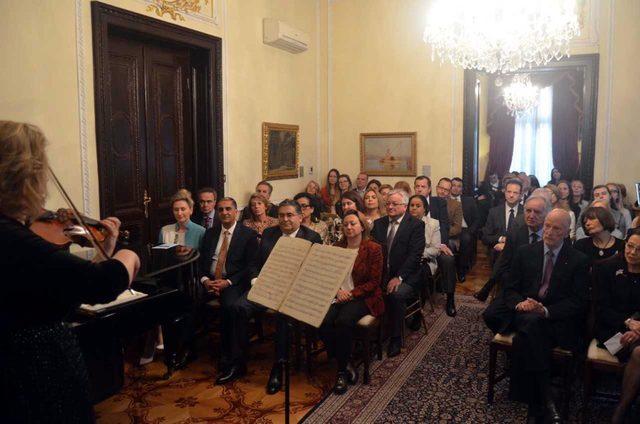 Atatürk'ün Sofya'da kullandığı odada 19 Mayıs konseri