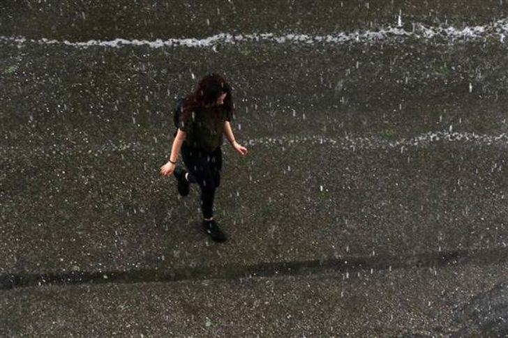 Aniden bastırdı, vatandaşlar zor anlar yaşadı  G3