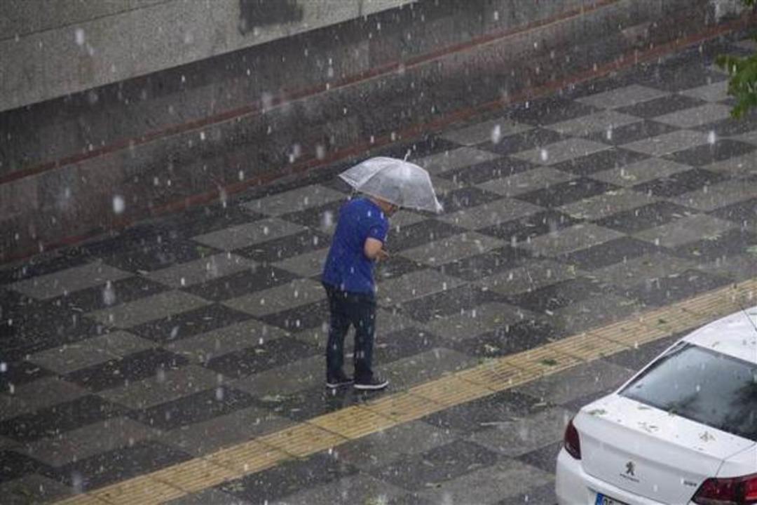 Aniden bastırdı, vatandaşlar zor anlar yaşadı 