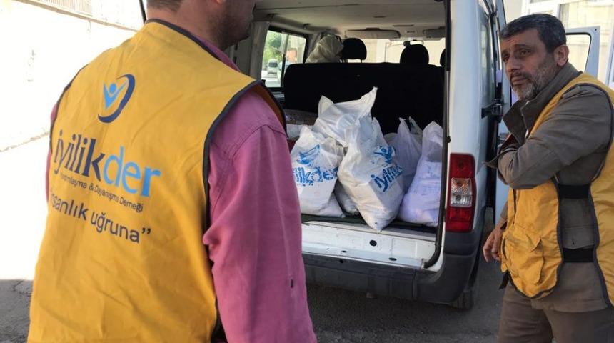 İyilikder&rsquo;den ihtiya&ccedil; sahibi ailelere Ramazan yardımı