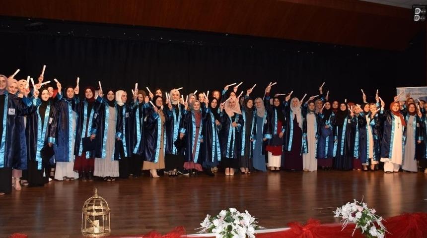 Atakum Anadolu İHL&rsquo;de mezuniyet heyecanı