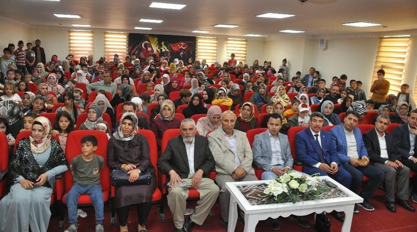 Kur&rsquo;an kurslarında yıl sonu programı