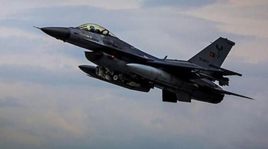 Irak'ın kuzeyine hava harekatı düzenlendi