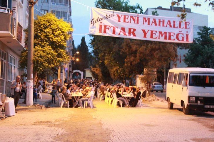 Vali Yazıcı Susurluk’ta vatandaşlarla iftarda buluştu G2
