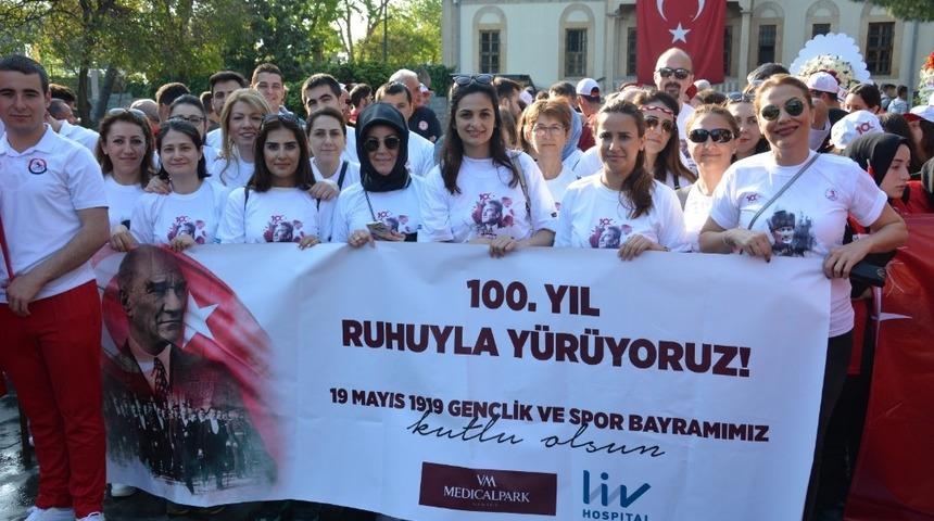 VM’den törene tam kadro katılım