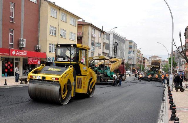 Gölcük ve Karamürsel’in yolları yenilenecek