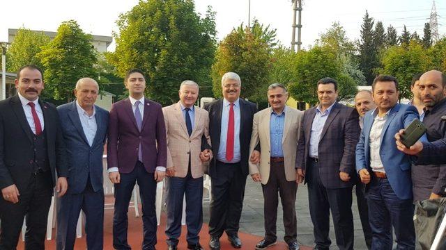 Develililer, İstanbul’da İftarda Buluştu