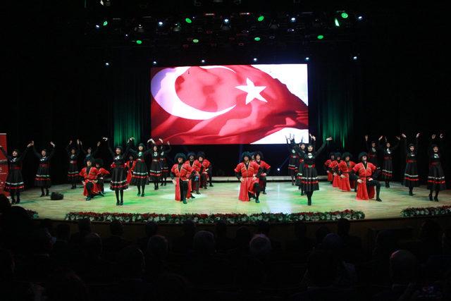 CRR de 19 Mayıs Atat&uuml;rk &uuml; Anma Gen&ccedil;lik ve Spor Bayramı etkinliği 1