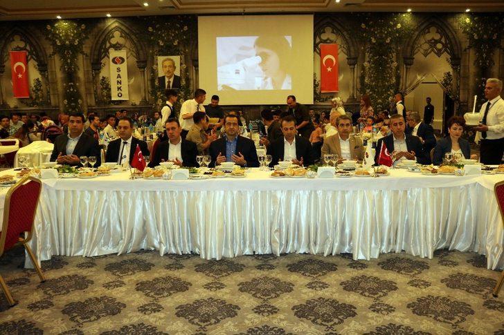 Süper Film ve SANKO Tekstil çalışanları iftarda buluştu G1